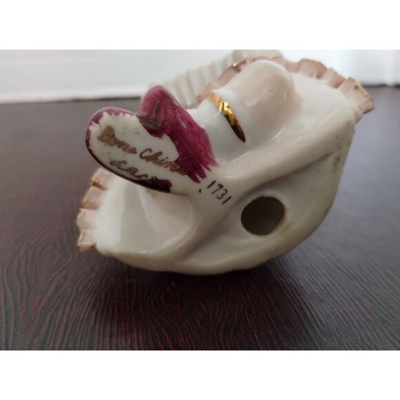 Vintage Ceramic Figurine Of Girl With Accordion & Pink Bow - Picture 4 of 7